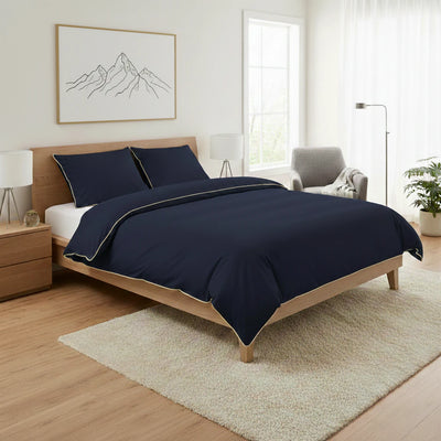 Prémium minőségű szatén ágynemű sötétkék színben