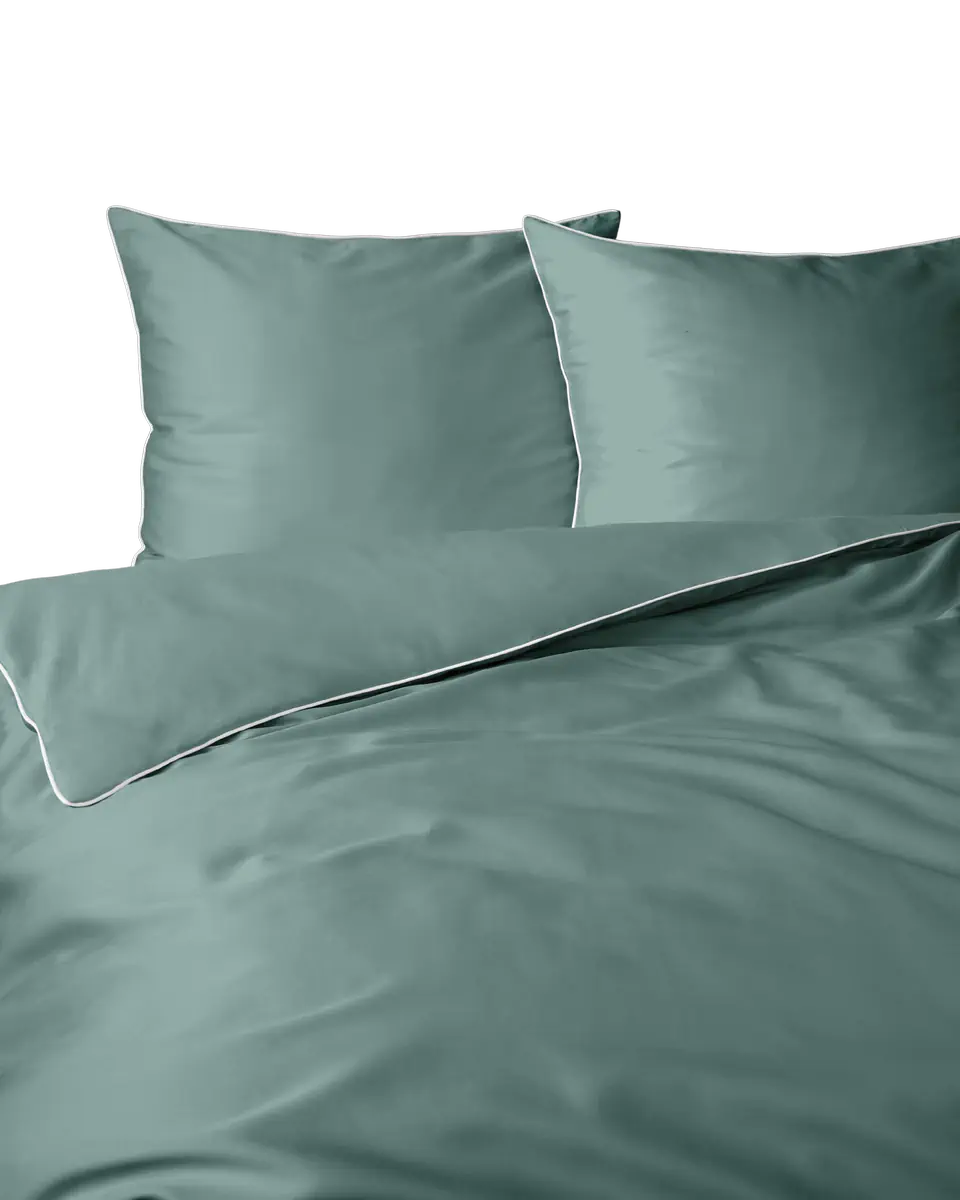Ágyneműhuzat mentazöld szatén anyagból prémium minőségben, közelről