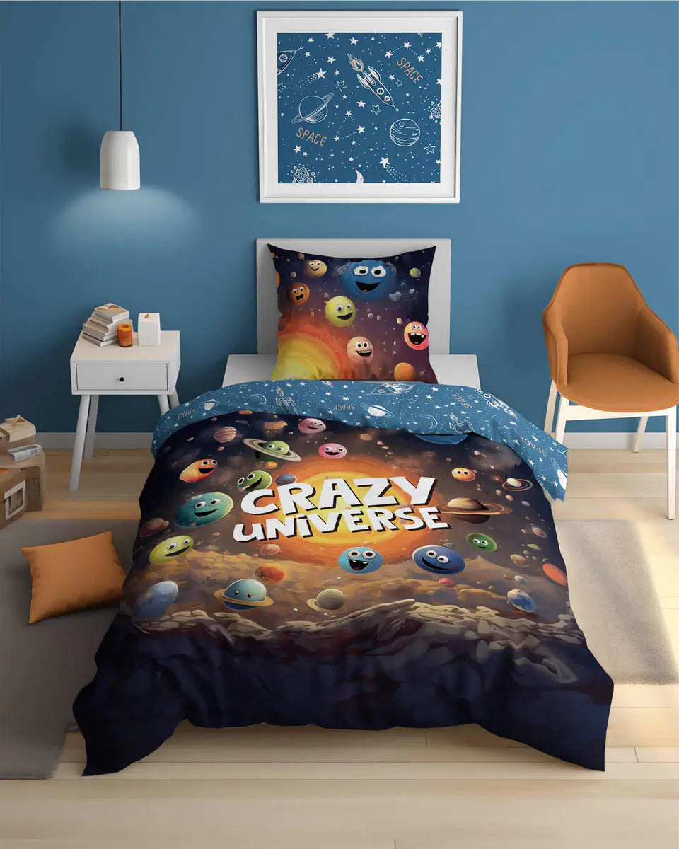 Világító ágynemű bolygó figurákkal világosban