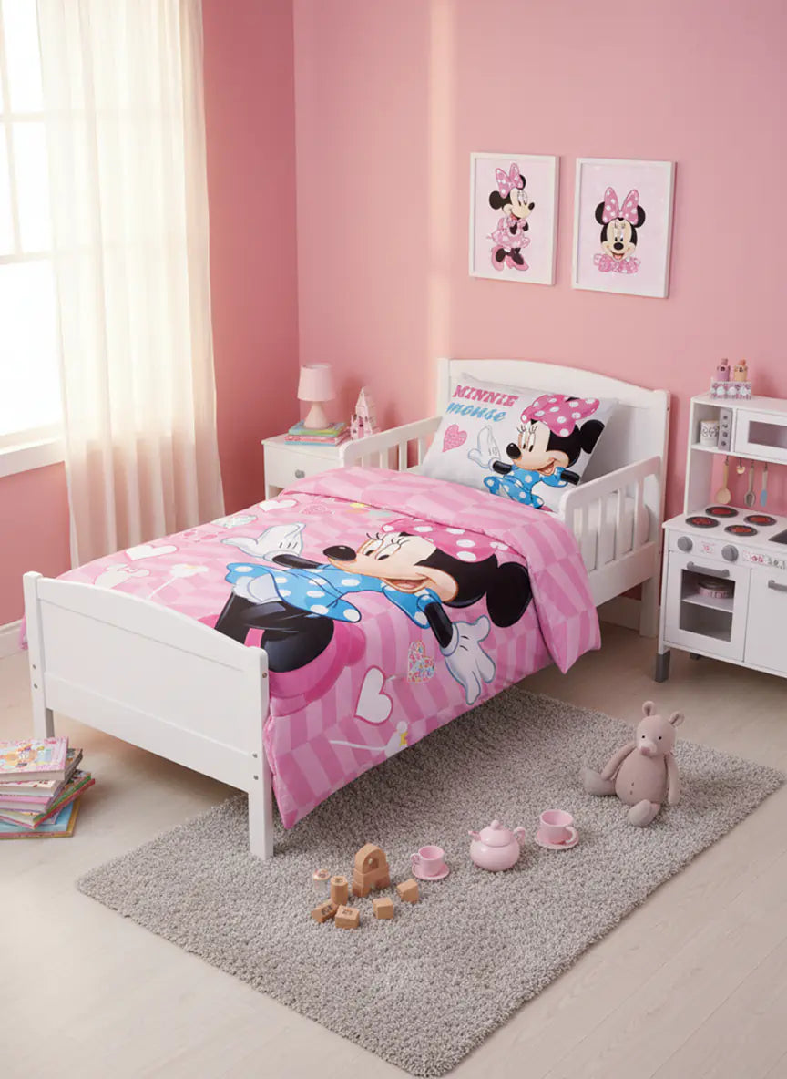 Minnie egér ágynemű lányos gyerekszobában